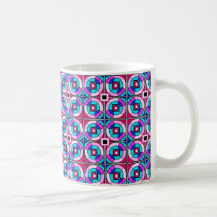 Taza rosada, azul, púrpura geométrica