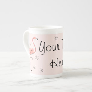Taza rosada de la porcelana de hueso del texto del