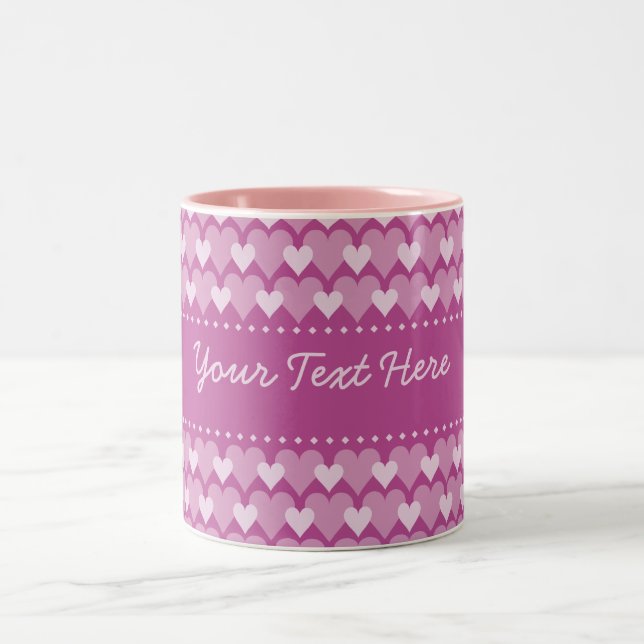 Taza rosada de los corazones - personalizar (Centro)