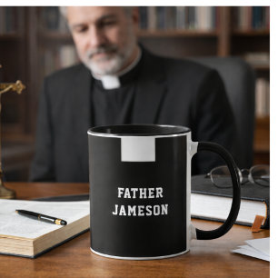 Taza Sacerdote católico Collar negro religioso