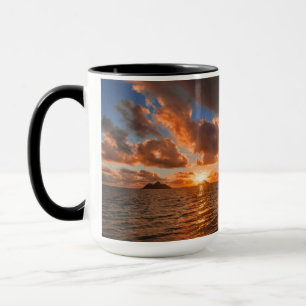 Taza Salida del sol en la isla de Mokulua