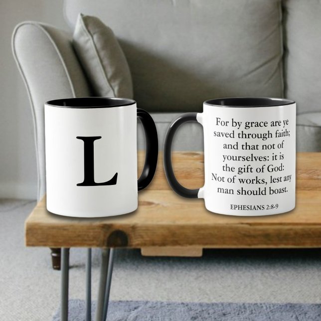 Taza Salvado Por La Biblia De Gracia Verse Monograma Cr (Subido por el creador)