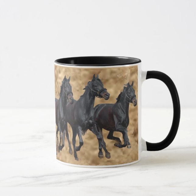 Taza salvaje de los caballos (Derecha)