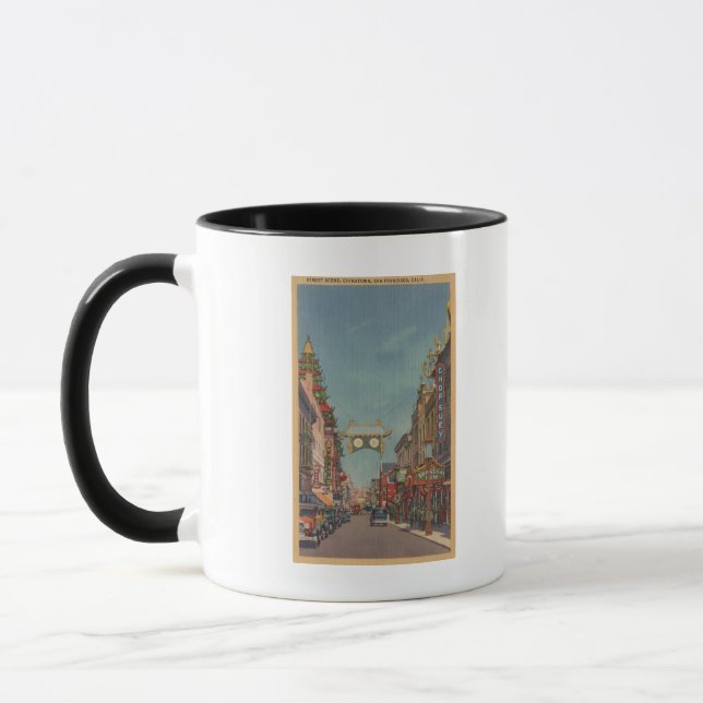 Taza San Francisco, escena de CAStreet en Chinatown (Izquierda)