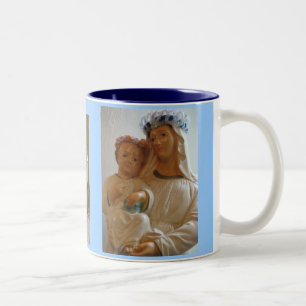 Taza santa de la madre y del niño