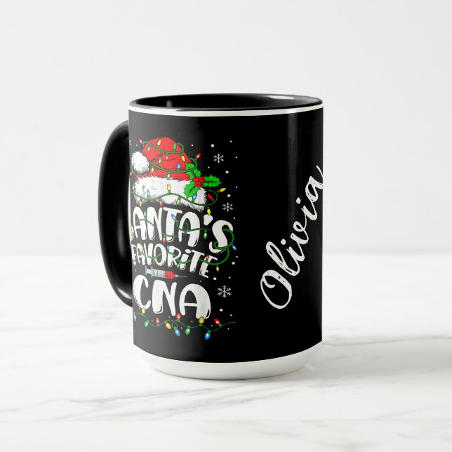Taza Santa’s Favorite CNA (Anverso izquierdo)
