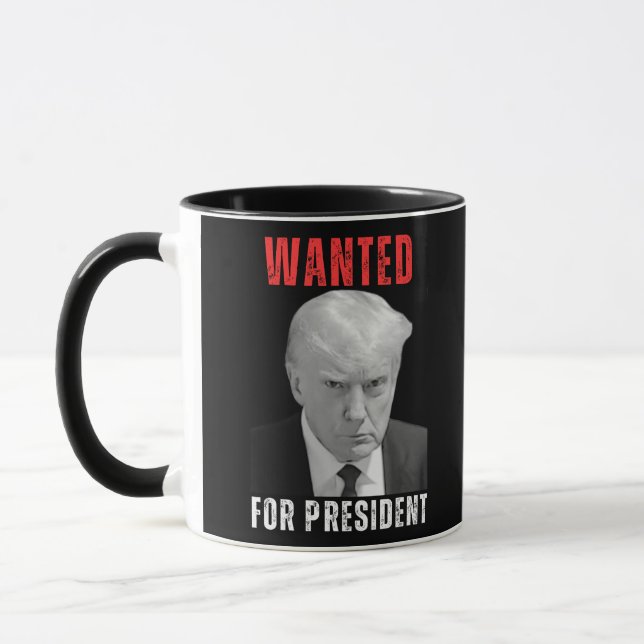 Taza Se busca presidente a Donald Trump 2024 (Izquierda)