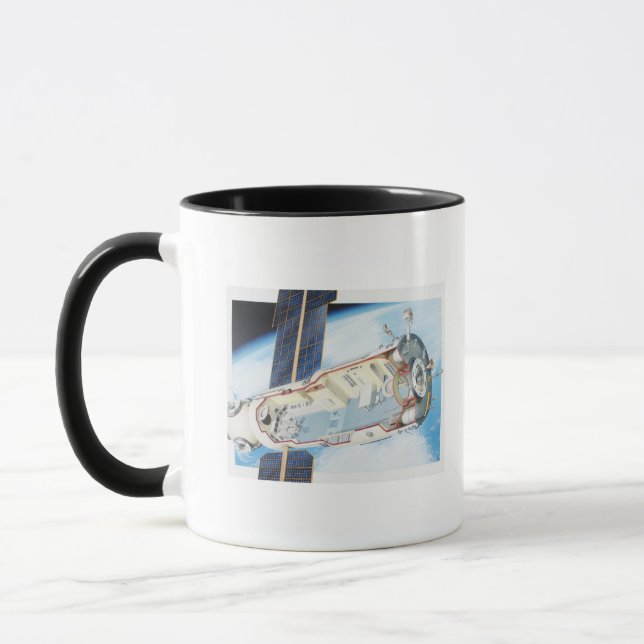 Taza Sección representativa de la estación espacial (Izquierda)