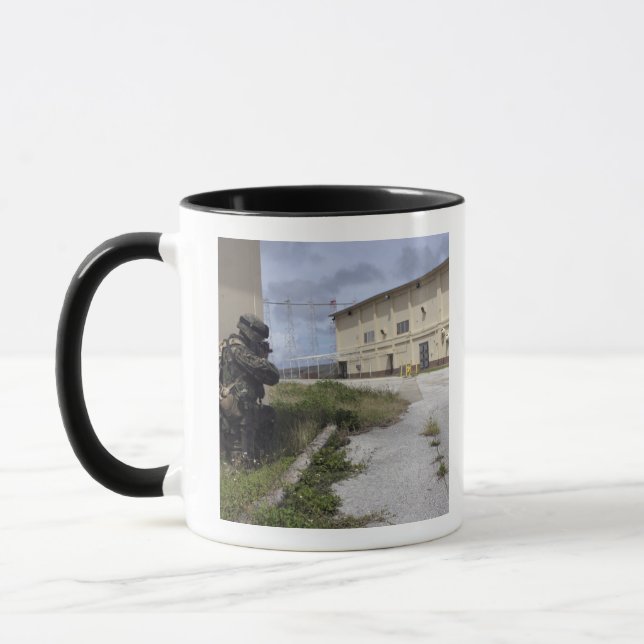 Taza Seguridad de los puestos de la marina (Izquierda)