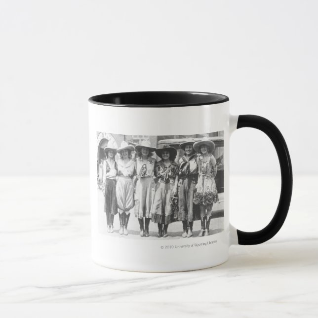 Taza Seis vaqueras en los días de la frontera de (Derecha)
