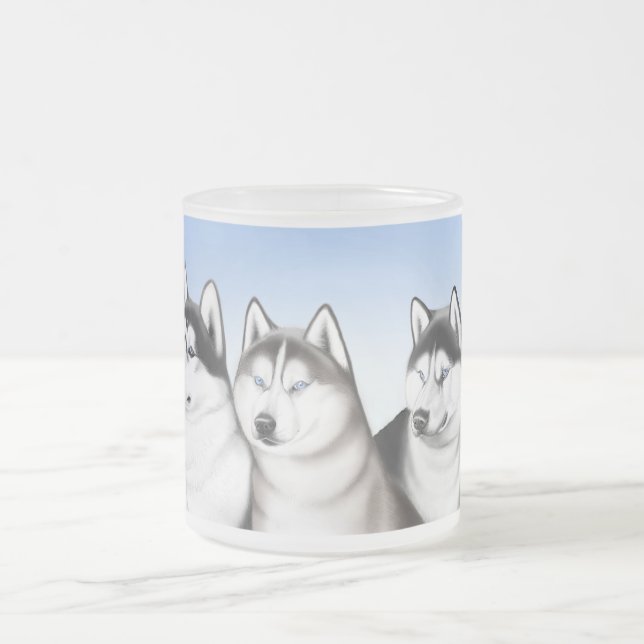 Taza siberiana del perro esquimal del Malamute (Centro)