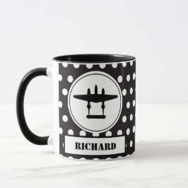 Taza Silueta P-38 en círculo blanco sobre negro