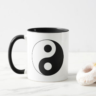 Taza Símbolo Yin y Yang blanco y negro