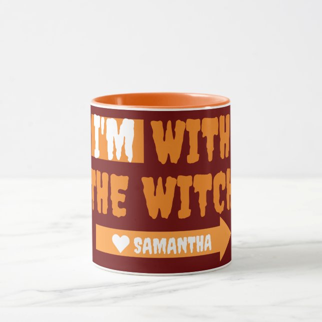 Taza Simple Feliz Halloween estoy con el costum de bruj (Centro)