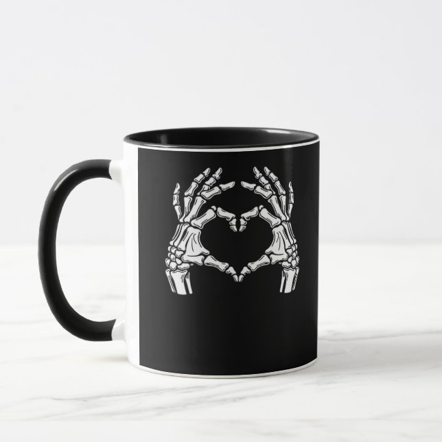Taza Skeleton Heart Hands Rótulo Halloween Disstume vir (Izquierda)