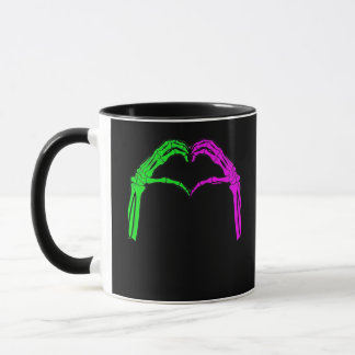 Taza Skeleton manos Rótulo de corazón retro disfraz de