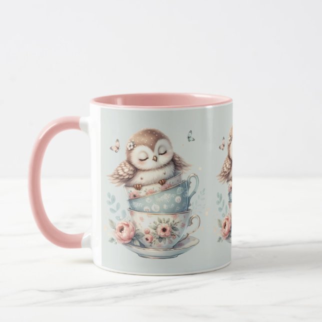 Taza Sleeping Owl in Stacked Floral Teacups (Izquierda)