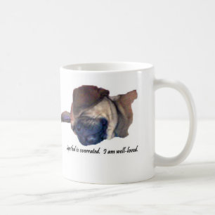 Taza sobrestimada estropeada de Puggle