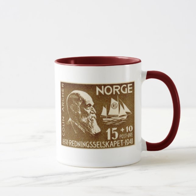 Taza Sociedad 50.a del rescate de Colin Archer del (Derecha)