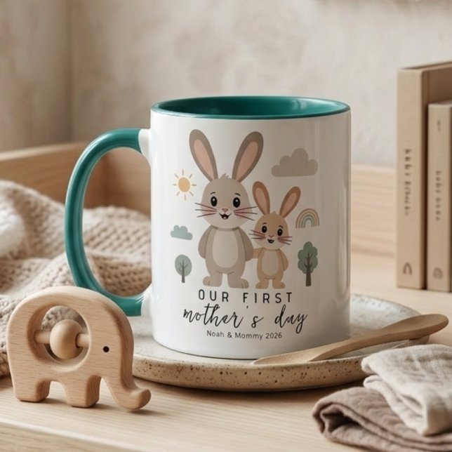 Taza Soft Neutral Bunny Mom Baby First Mothers Day (Subido por el creador)