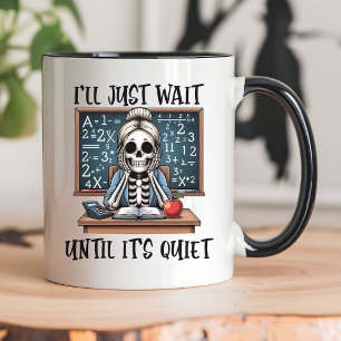 Taza Sólo esperaré hasta que sea la Halloween tranquila