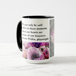 Taza Sólo se puede decir que estamos vivos en esos mome