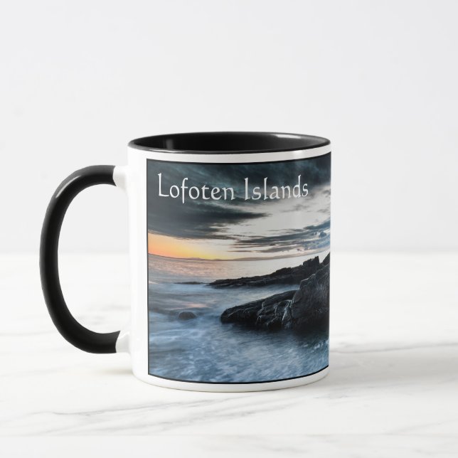 Taza Souvenir de las Islas Lofoten de Noruega (Izquierda)