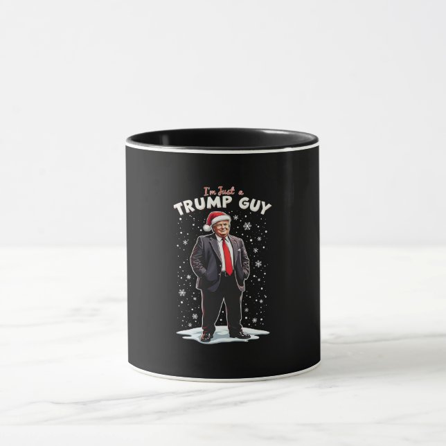 Taza Soy solo un Navidad de Trump Guy Chill Santa (Centro)