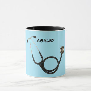 Taza Stethoscope con el nombre personalizado Ringer Mug