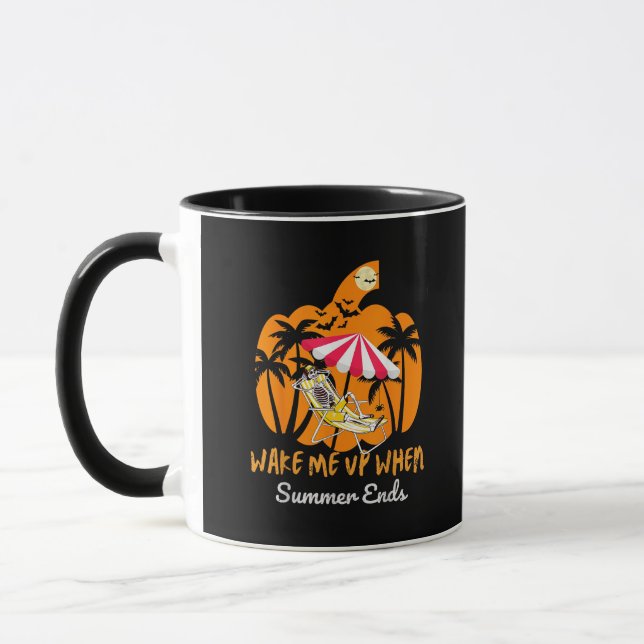 Taza Summerween Beach Pumpkin Skeleton Funny Halloween (Izquierda)