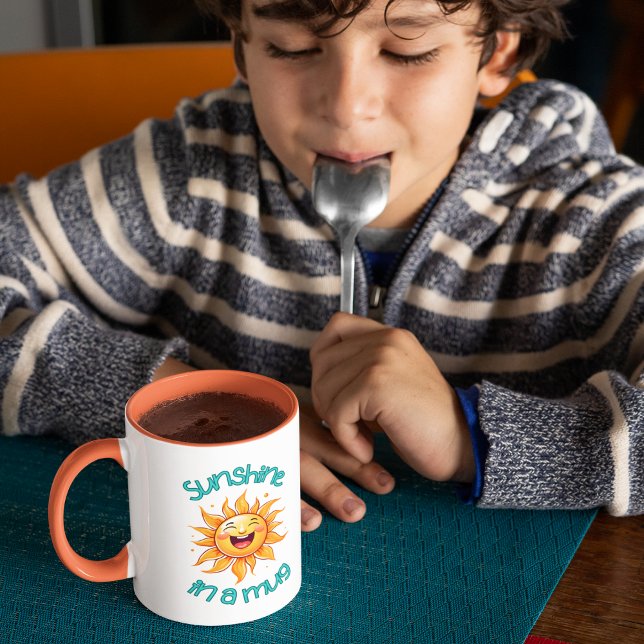 Taza Sunshine En Una Mug (Spread sunshine with this adorable smiling sun, "Sunshine in a mug" mug! )