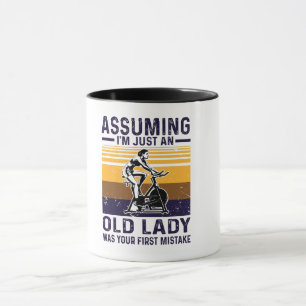 Taza suponiendo que soy solo una anciana