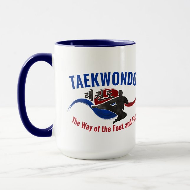 Taza Taekwondo Kick with Flowing Taegeuk (Izquierda)