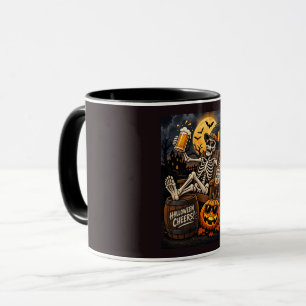 Taza ¡Taza de Halloween Cheers! Esqueleto relajado con