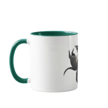 Taza| Dos gatos yacen con una planta