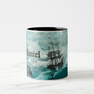 Taza tempestuosa vibrante del océano del barco