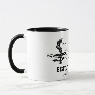 Taza Texto personalizado de Bigfoot y Nessie Loch Ness