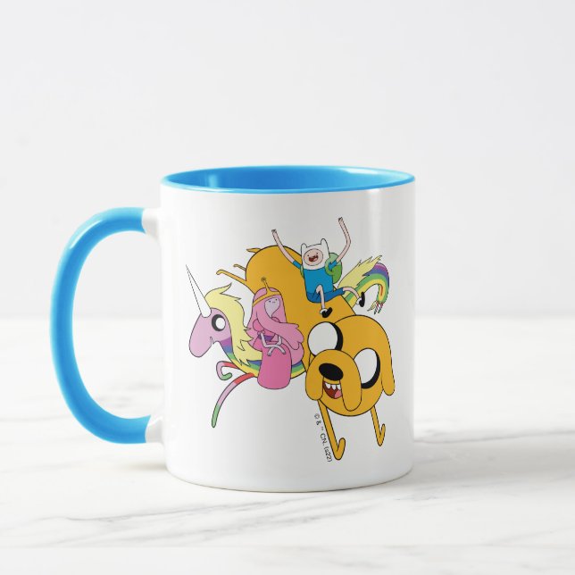 Taza Tiempo de aventura | Dama, Bubblegum, Finn y Jake (Izquierda)