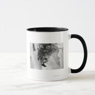 Taza Tienda y pertenencias del Explorador en el campame