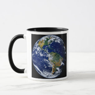 Taza Tierra llena que muestra las Américas