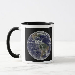 Taza Tierra llena que muestra Norteamérica y Amer del