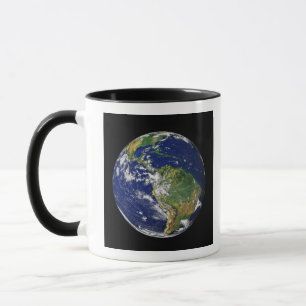 Taza Tierra llena que muestra Suramérica