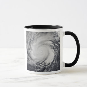 Taza Tifón Faxai en el Océano Pacífico occidental