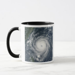 Taza Tifón Longwang que se acerca a Taiwán