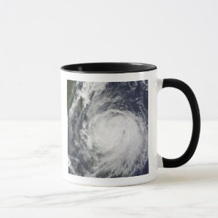 Taza Tifón Lupit en Filipinas