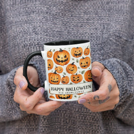 Taza Tocantes calabazas talladas y hojas de otoño Hallo
