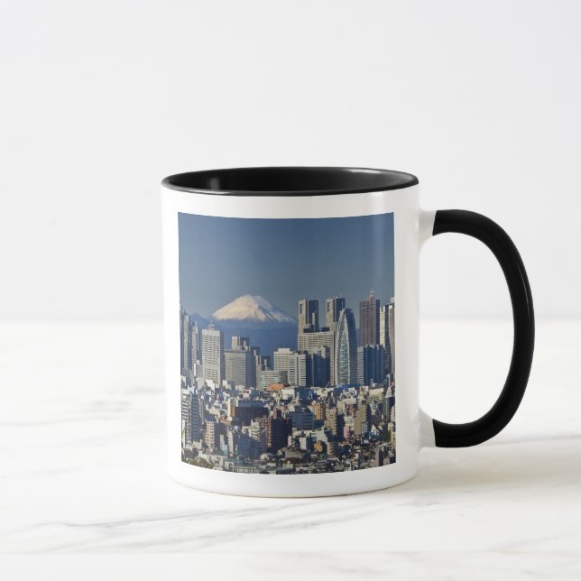 Taza Tokio, distrito de Shinjuku, Monte Fuji (Derecha)