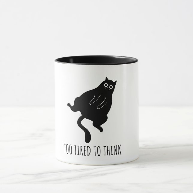 Taza Too Tired to Think - Funny Exhausted Black Cat (Centro)