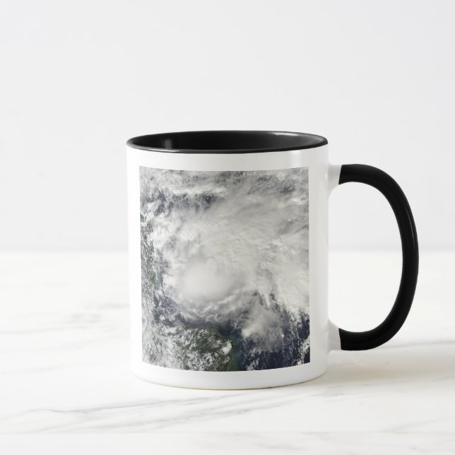 Taza Tormenta tropical Ida en el Mar Caribe (Derecha)