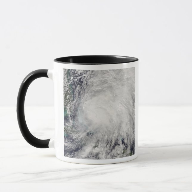 Taza Tormenta tropical Noel por las Bahamas